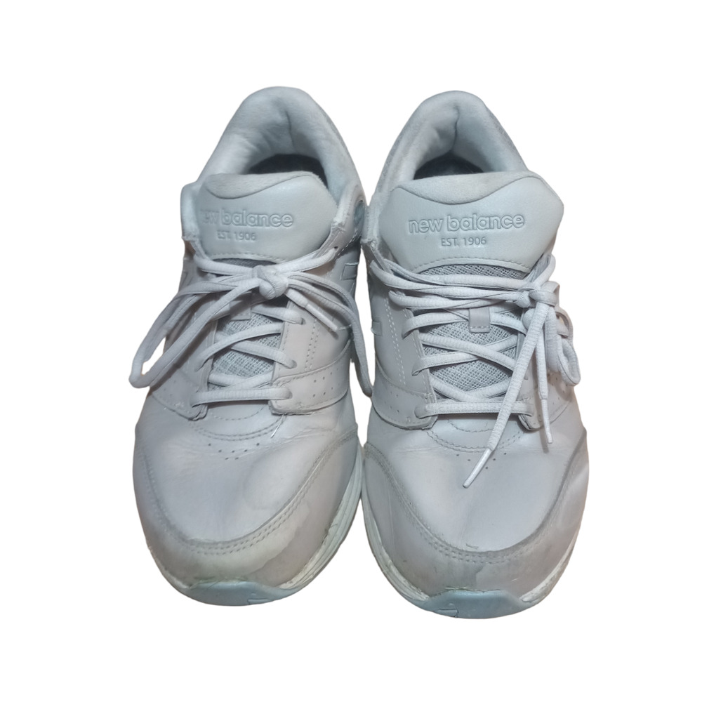 New Balance WW928V3 Walking Sneakers Size 12 EW Grey (WORN OUT HAS FLAWS)